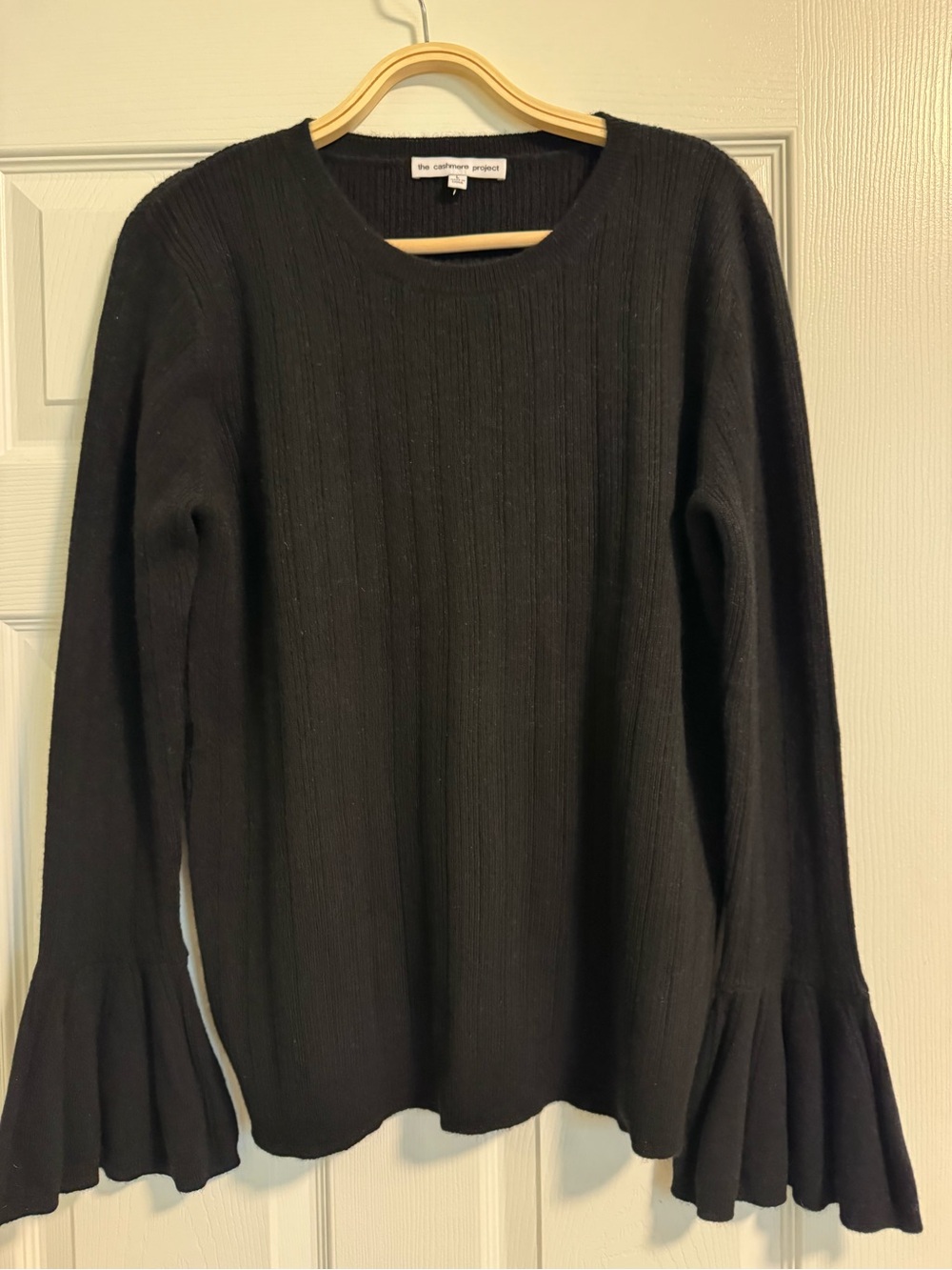 NWOT The Cashmere Project 100% Cashmere Black Ribbed Bell Sweater - Large